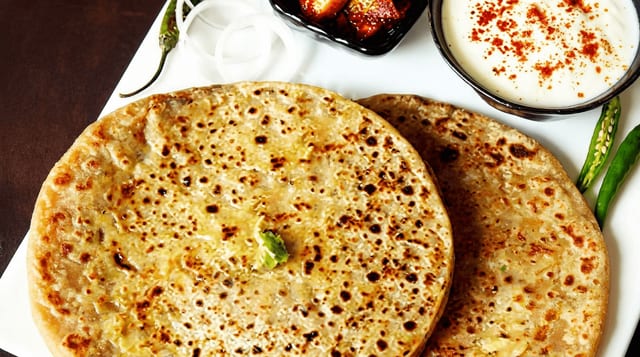 Gobi Prantha Plate.